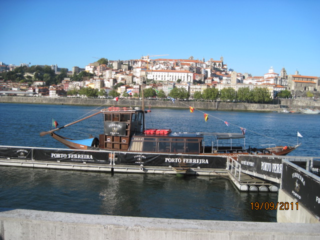 3559  PORTO – Cheiul Ferreira pe râul Douro