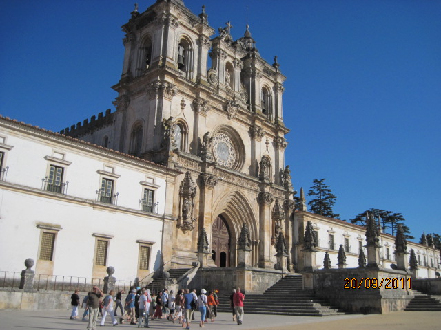 ALCOBAҪA – Mânăstirea Santa Maria de Alcobaça