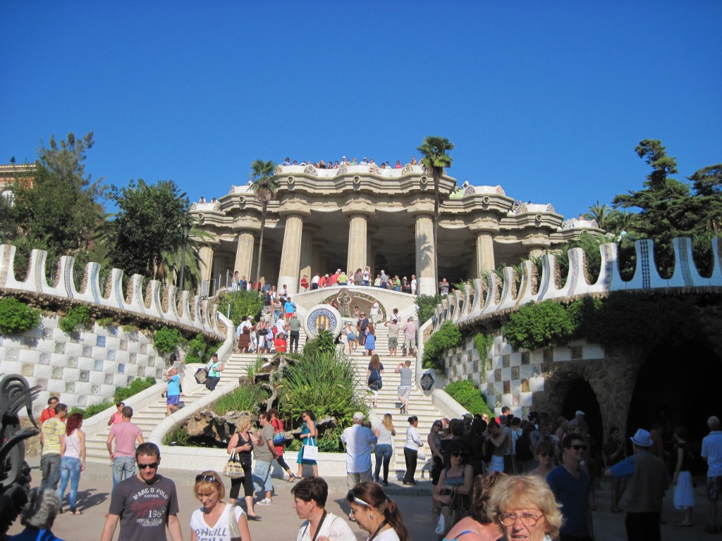 BARCELONA - Intrarea principala in Parcul Güell